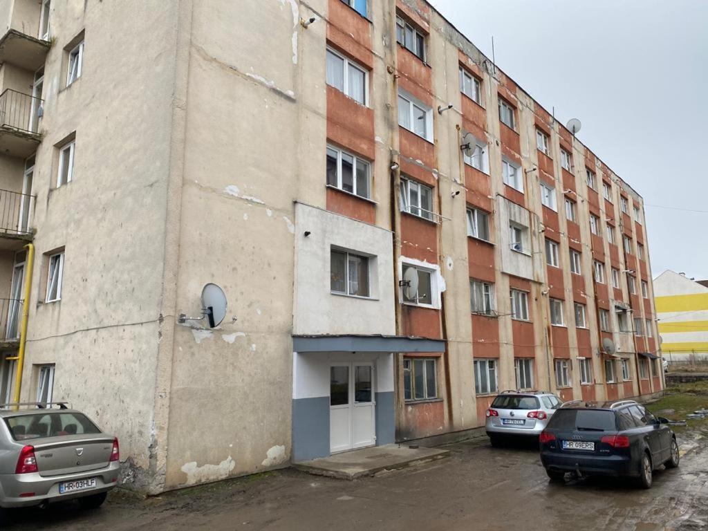 Hidden Apartment Miercurea Ciuc Bagian luar foto